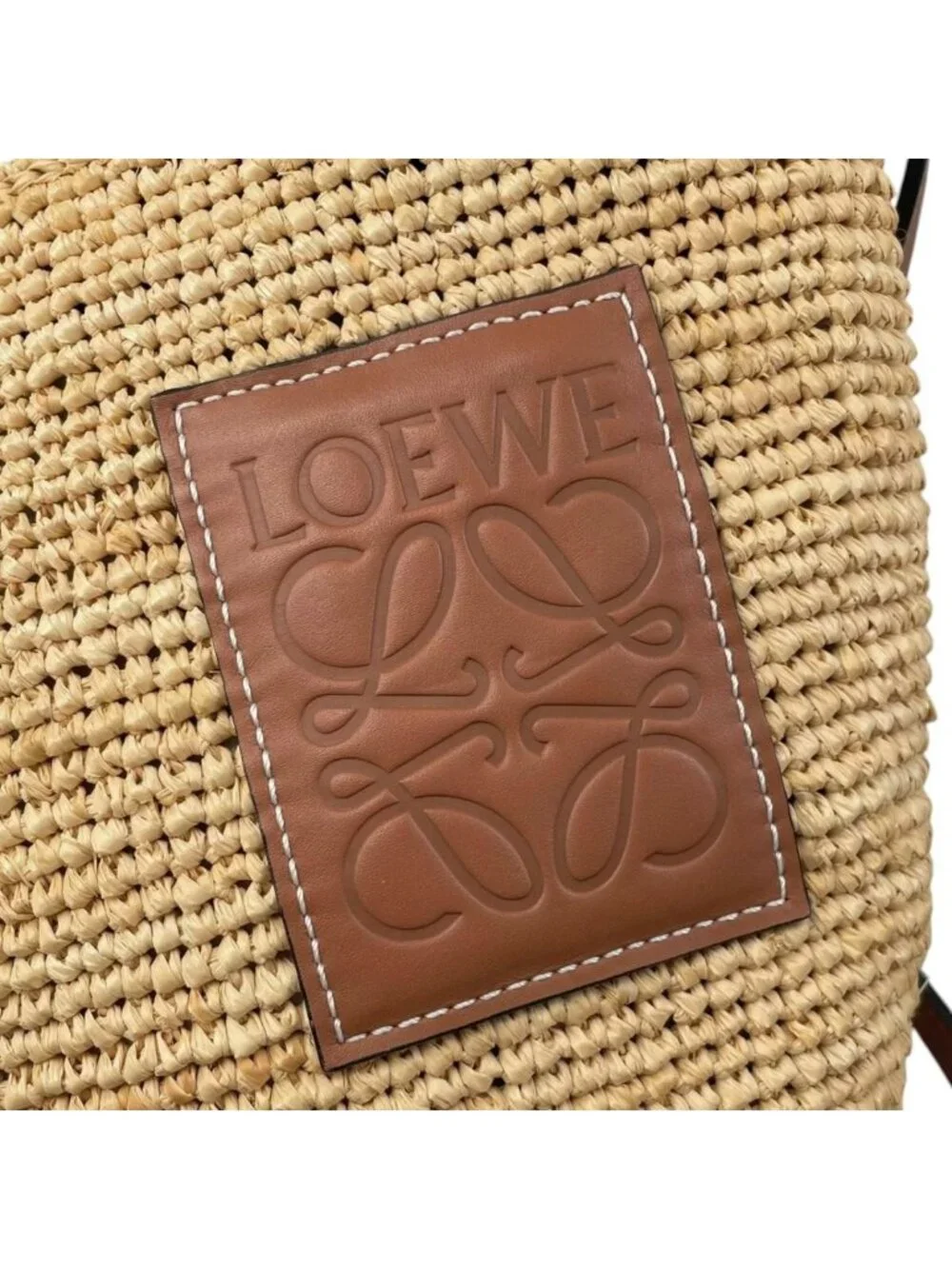 Loewe Shoulder Bag Slit Pochette Raffia Calfskin Anagram Logo Patch Natural